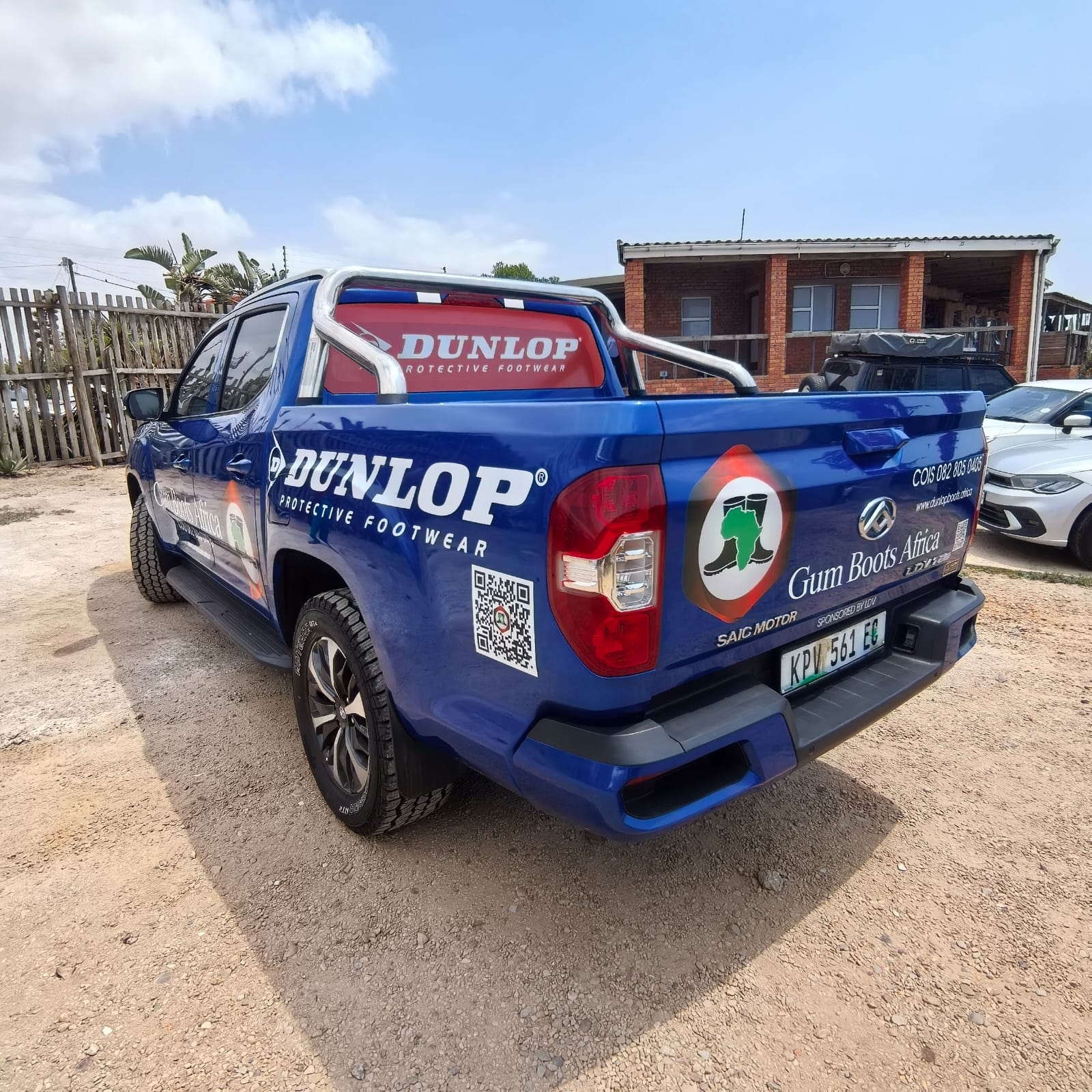 Gumboots LDV - Rear Tailgate